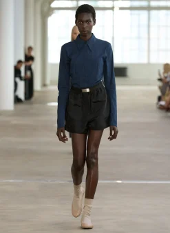 Clearance Tibi Silk Nylon Pull On Shorts Black