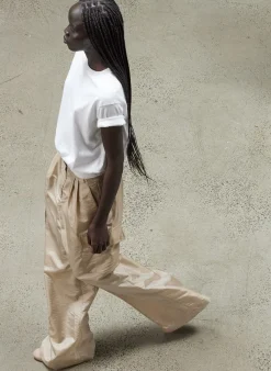 New Tibi Stella Crispy Nylon Pleated Cargo Pant Desert Sand